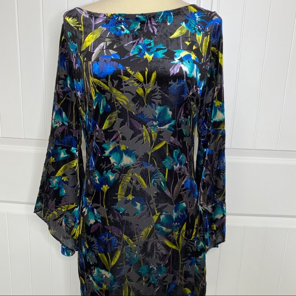 The Limited NWT suede like floral dress size small - Picture 4 of 9